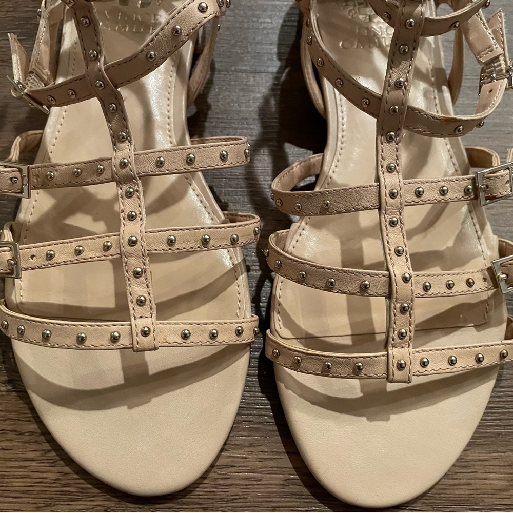New Vince Camuto ankle tan sandals - Picture 2 of 6